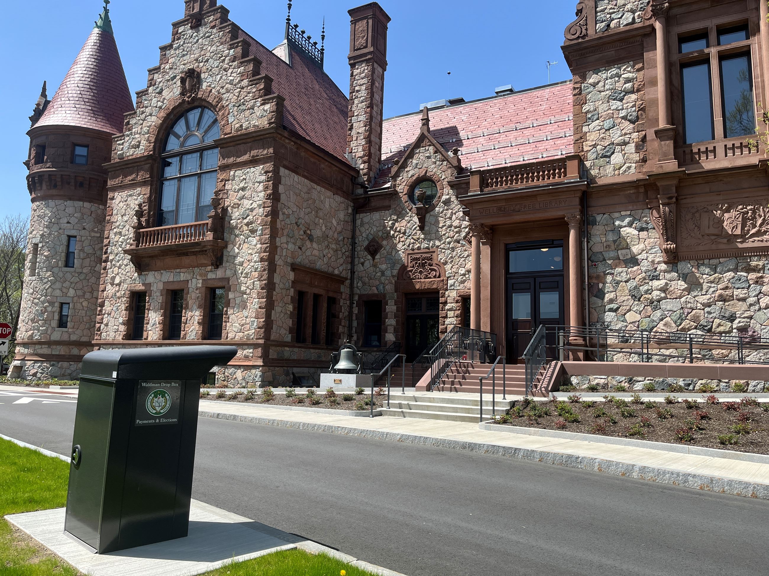 Town Hall drop box_spring 2025